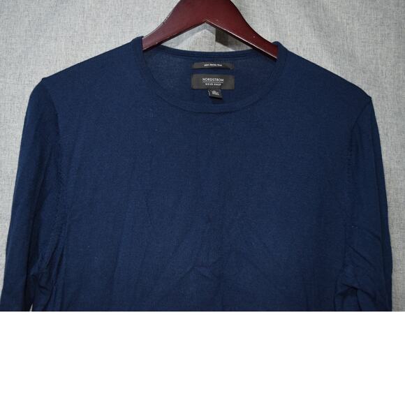Nordstrom Mens Shop 100% Merino Wool Crewneck Sweater Navy Size M - Picture 2 of 4